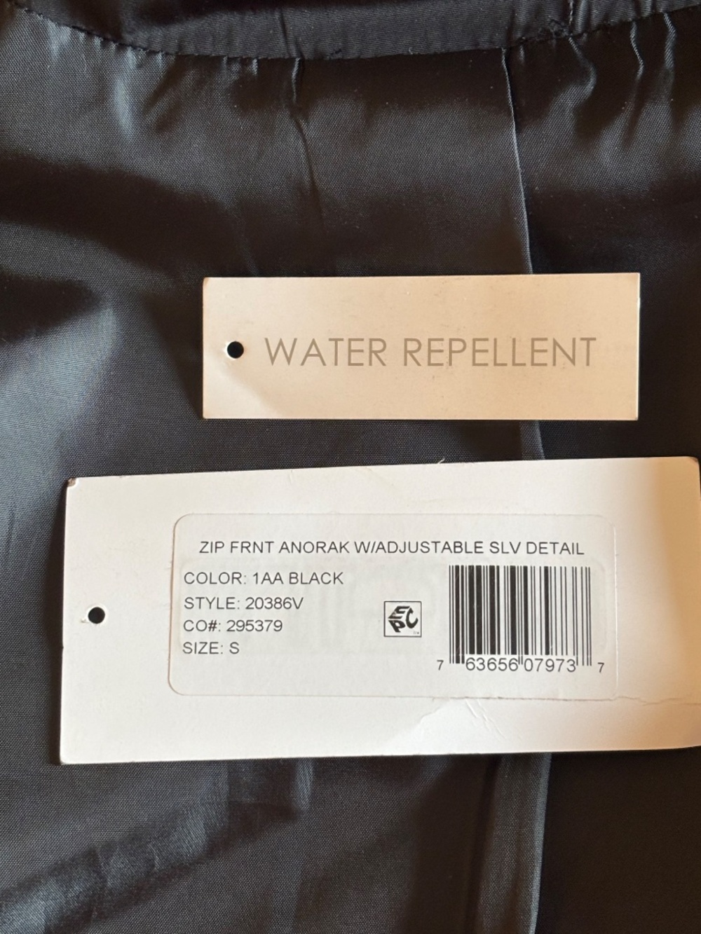 NWT Via Spiga Zip Front Anorak w/ Adj. Sleeve Detail/Attached Hood Black Sz. S - Picture 8 of 12
